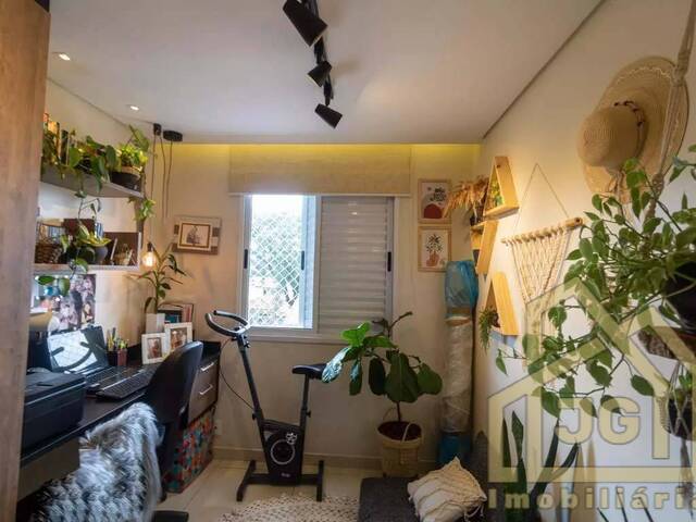 Apartamento para Venda em Santo André - 2