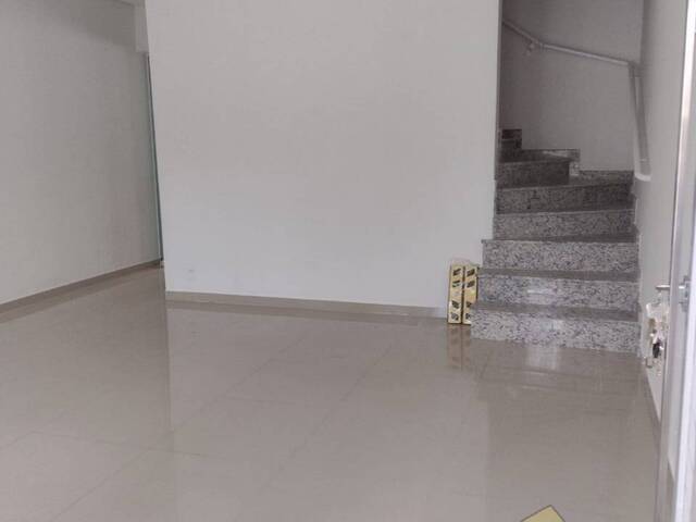 Sobrado para Venda em Santo André - 3