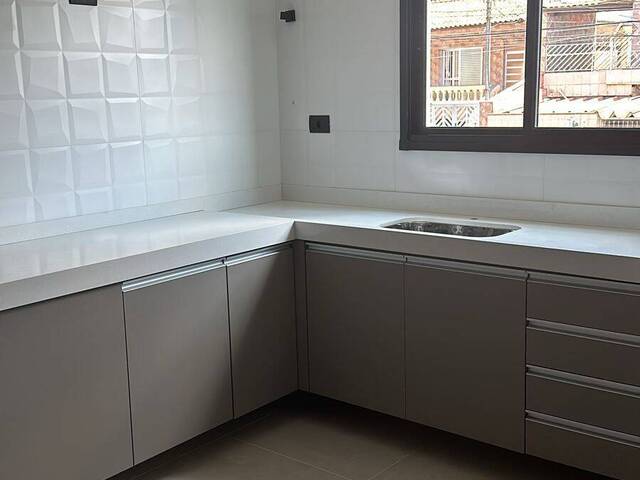 Sobrado para Venda em Santo André - 3