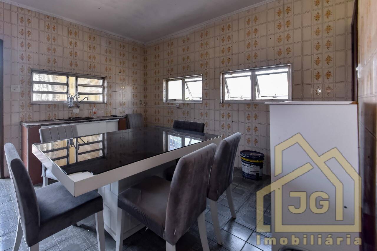 Casa, 3 quartos, 200 m² - Foto 18