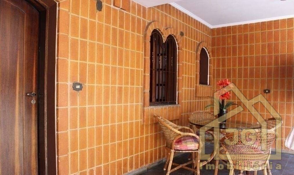 Sobrado, 5 quartos, 389 m² - Foto 4