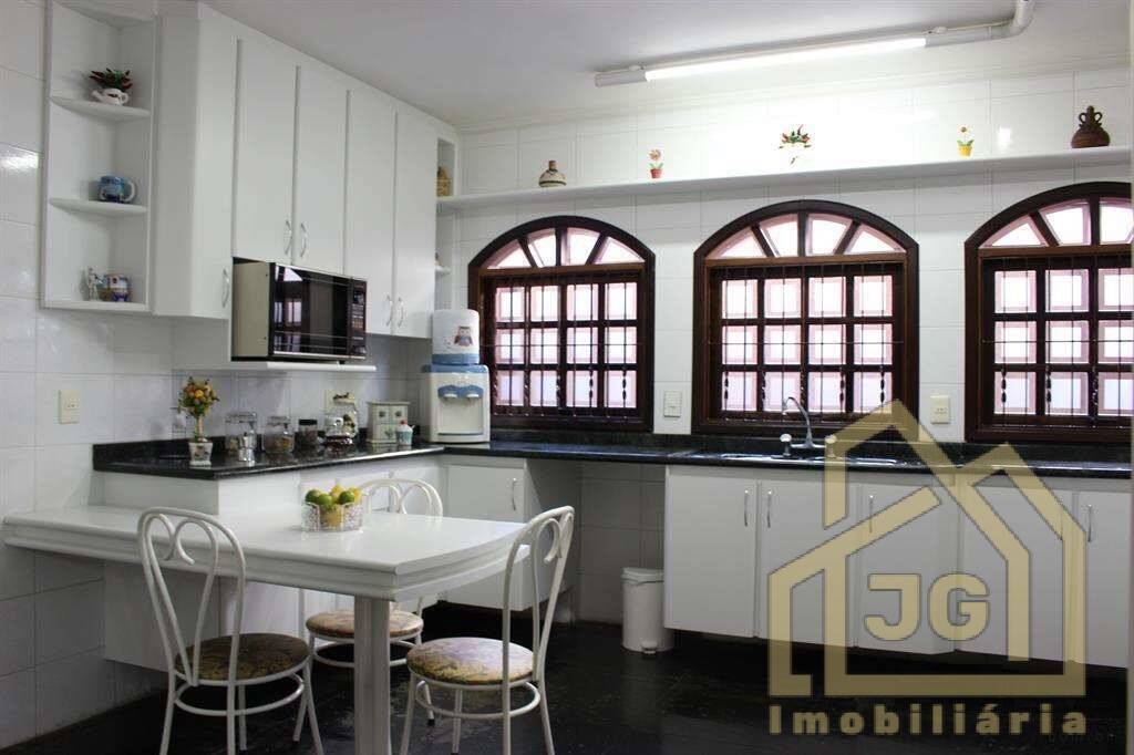 Sobrado, 5 quartos, 389 m² - Foto 8