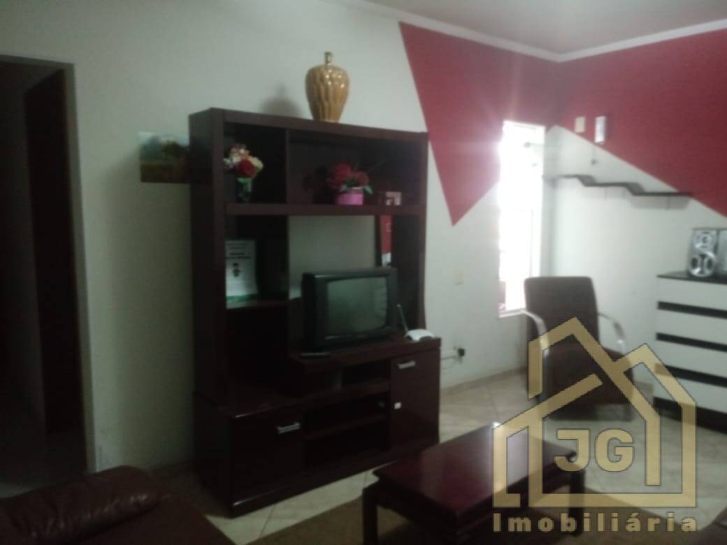 Casa, 5 quartos, 310 m² - Foto 2