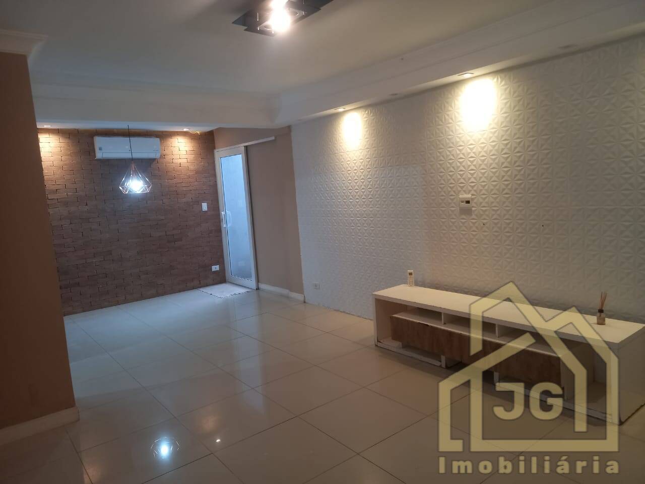 Casa, 3 quartos, 240 m² - Foto 3