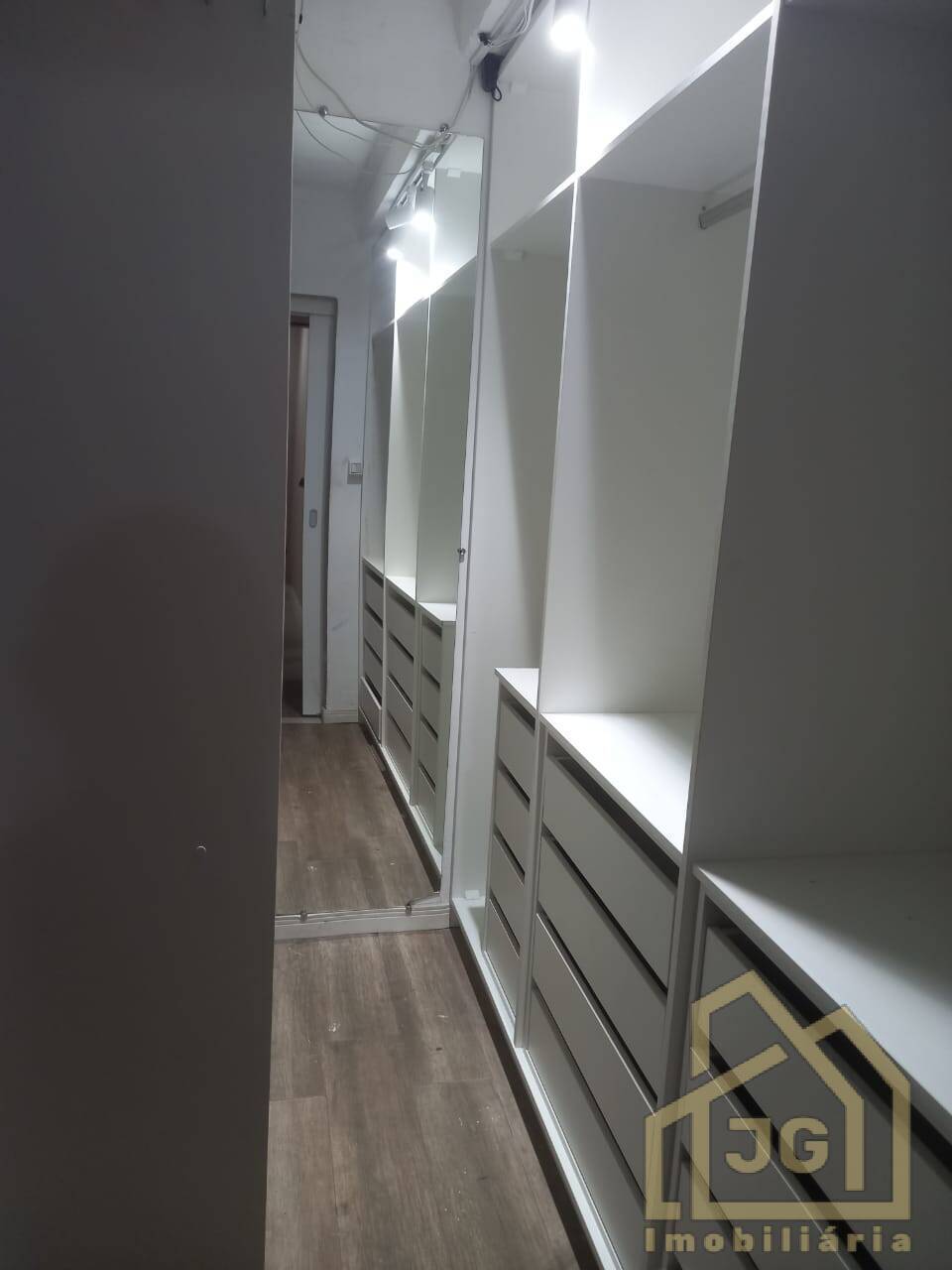 Casa, 3 quartos, 240 m² - Foto 14