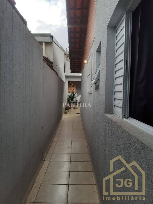 Casa, 3 quartos, 240 m² - Foto 27