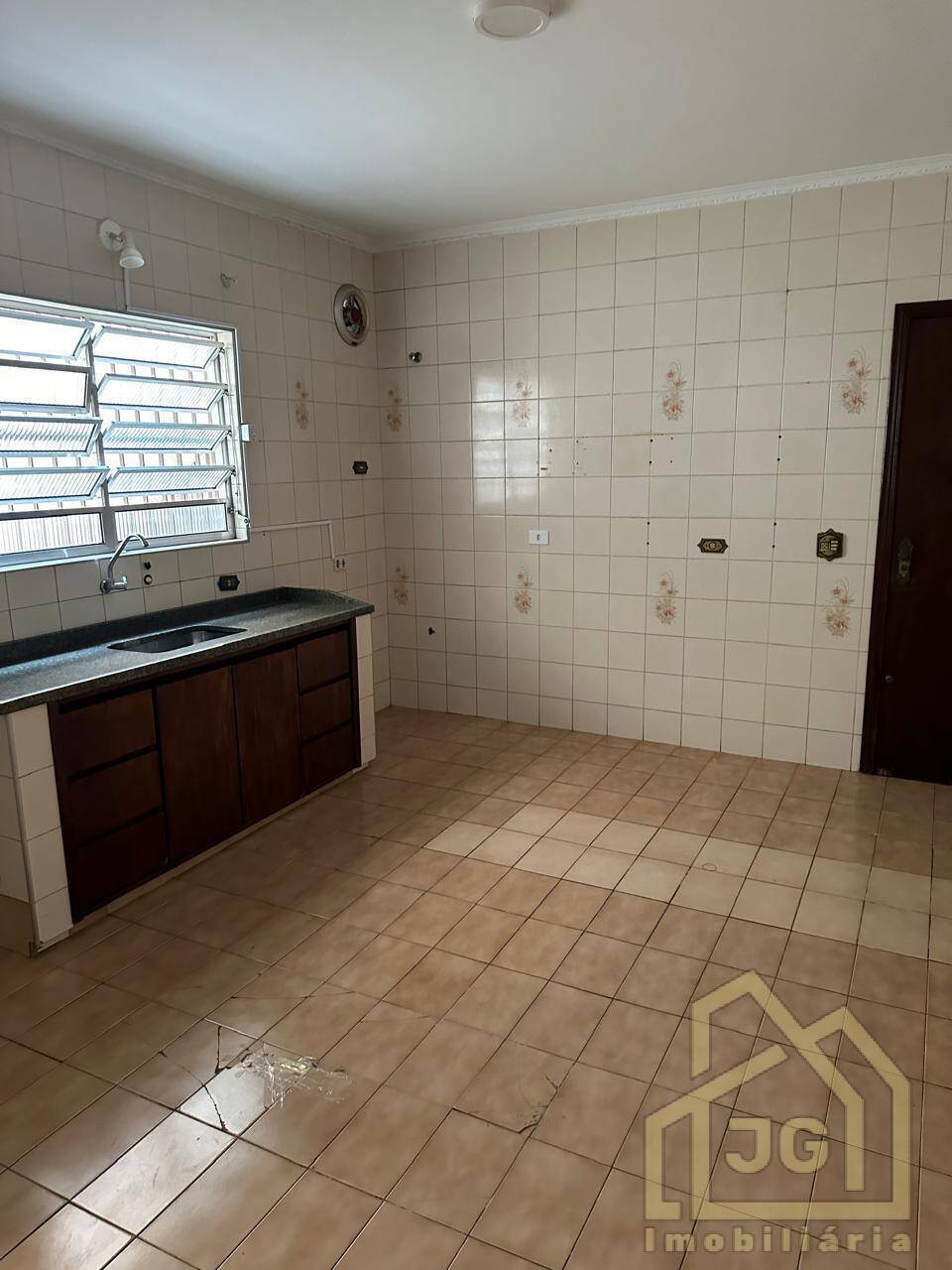Sobrado, 3 quartos, 180 m² - Foto 2