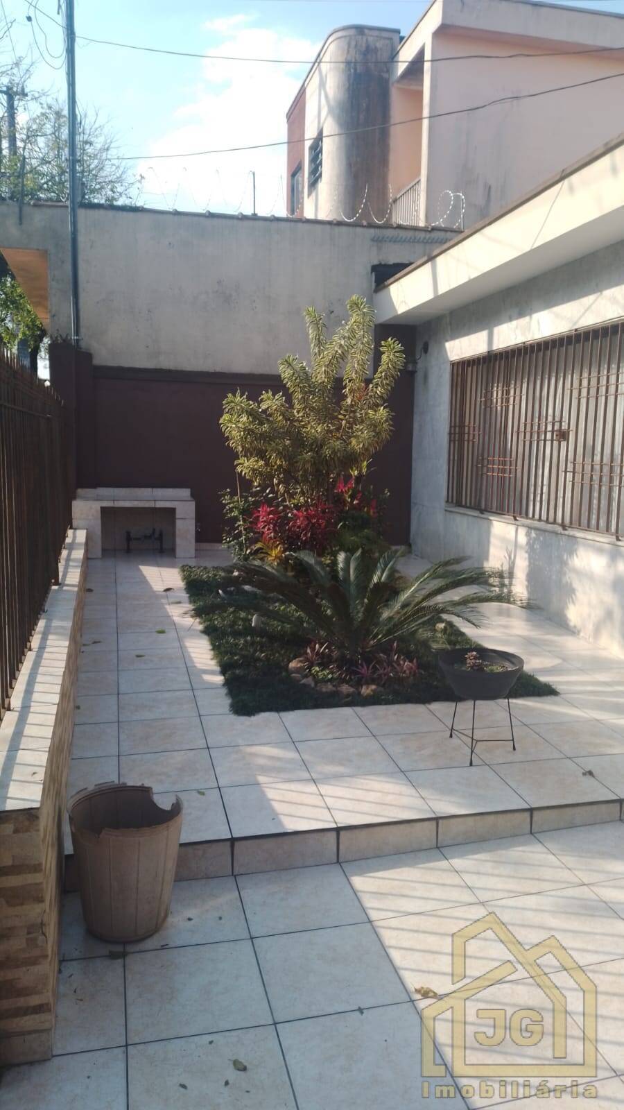 Casa, 3 quartos, 250 m² - Foto 1