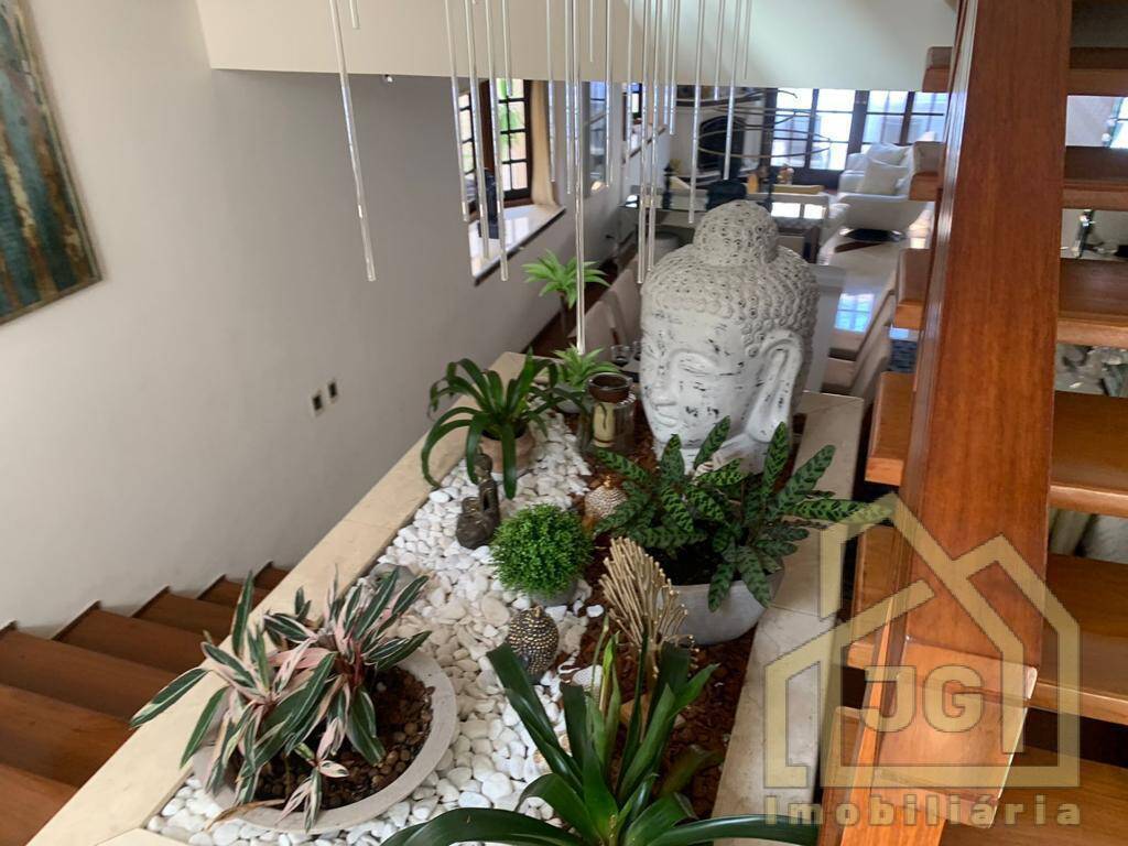 Sobrado, 5 quartos, 359 m² - Foto 5