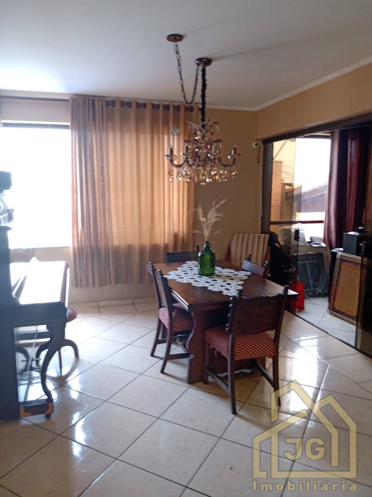 Sobrado, 4 quartos, 680 m² - Foto 2