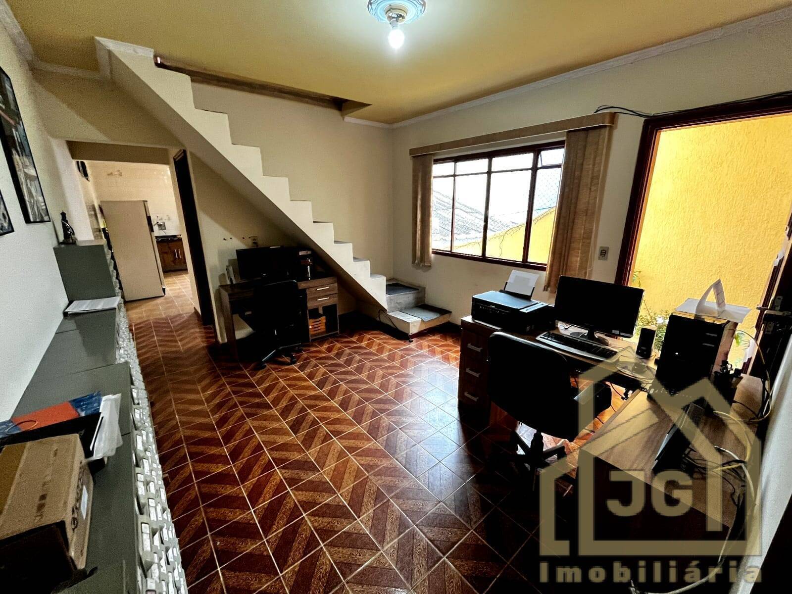 Sobrado, 6 quartos, 200 m² - Foto 3