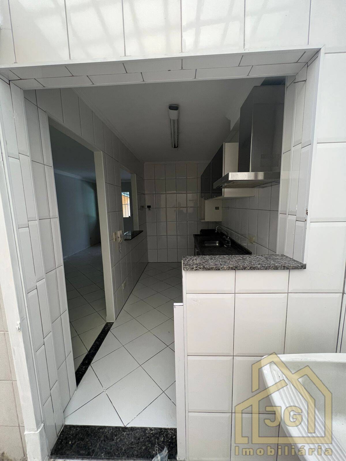 Sobrado, 4 quartos, 106 m² - Foto 2